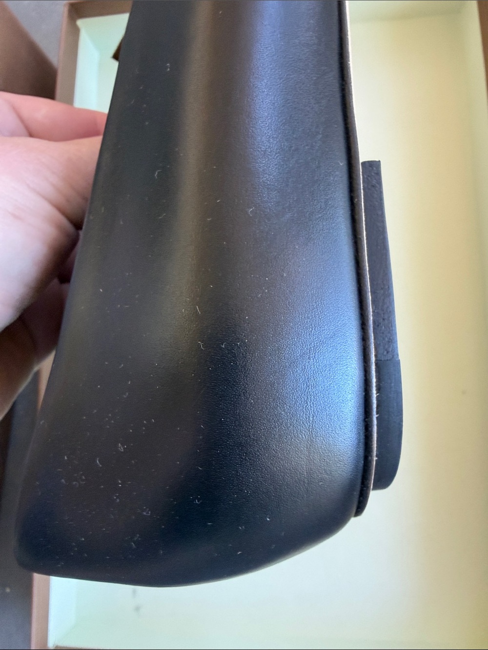 NWT Burberry Black Pointed Leather Flats with Gold TB Monogram size 37.5 - Picture 5 of 11